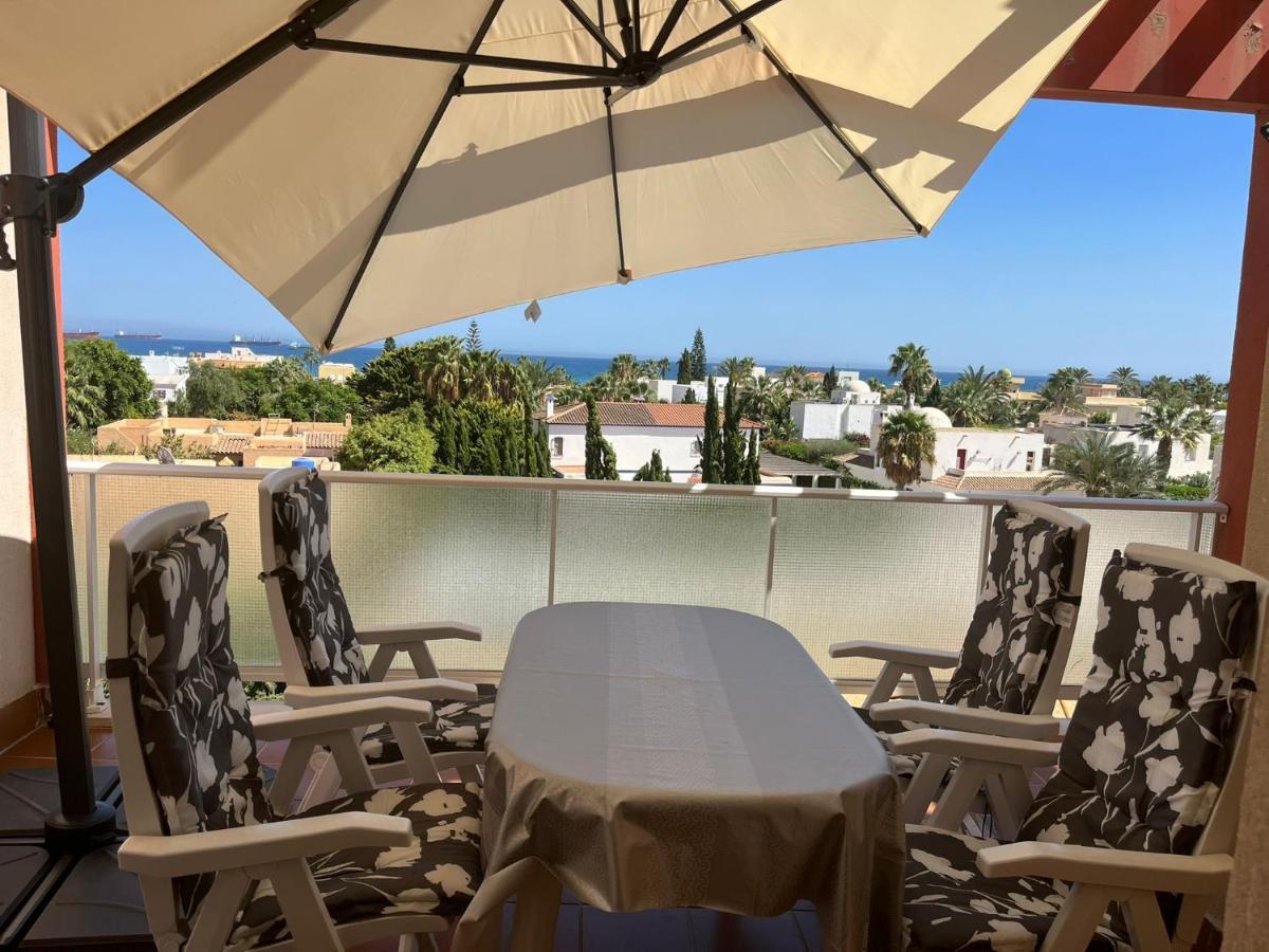Los Pinos Del Mar - Atico Con Vistas Al Mar 维拉 外观 照片